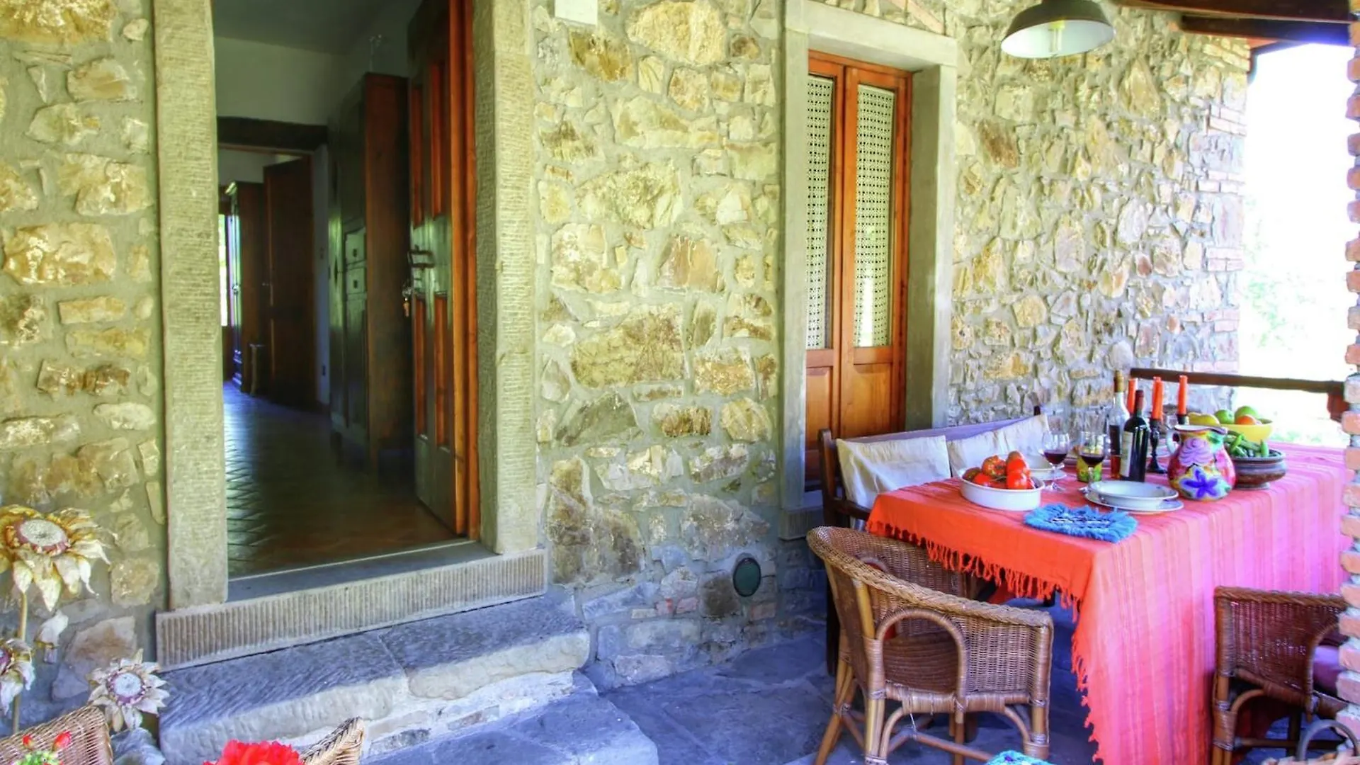 Rustic Holiday Home In Ortignano With Swimming Pool