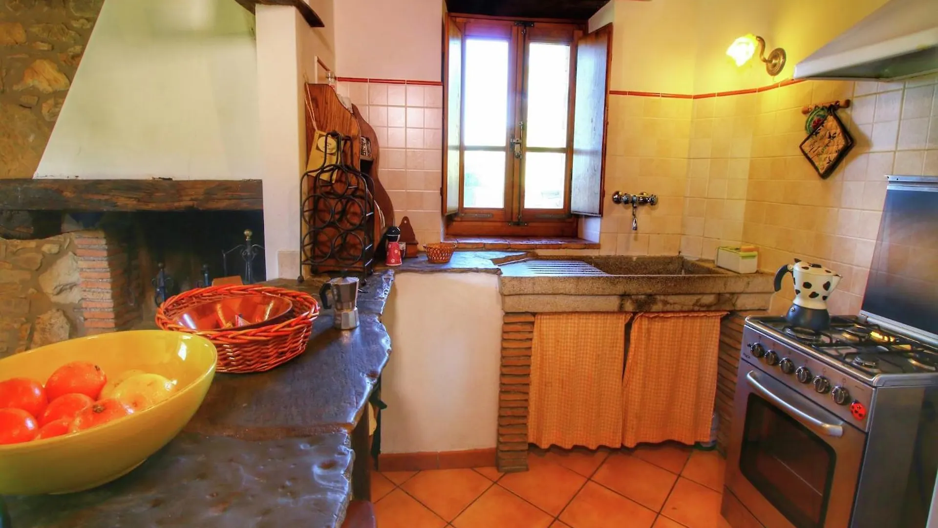 Rustic Holiday Home In Ortignano With Swimming Pool